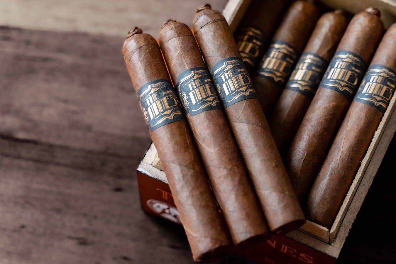 262 Cigars The Nines Toro